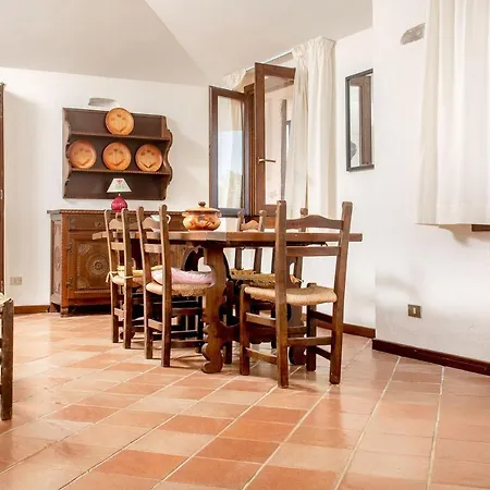 Villa Altea- Portobello
